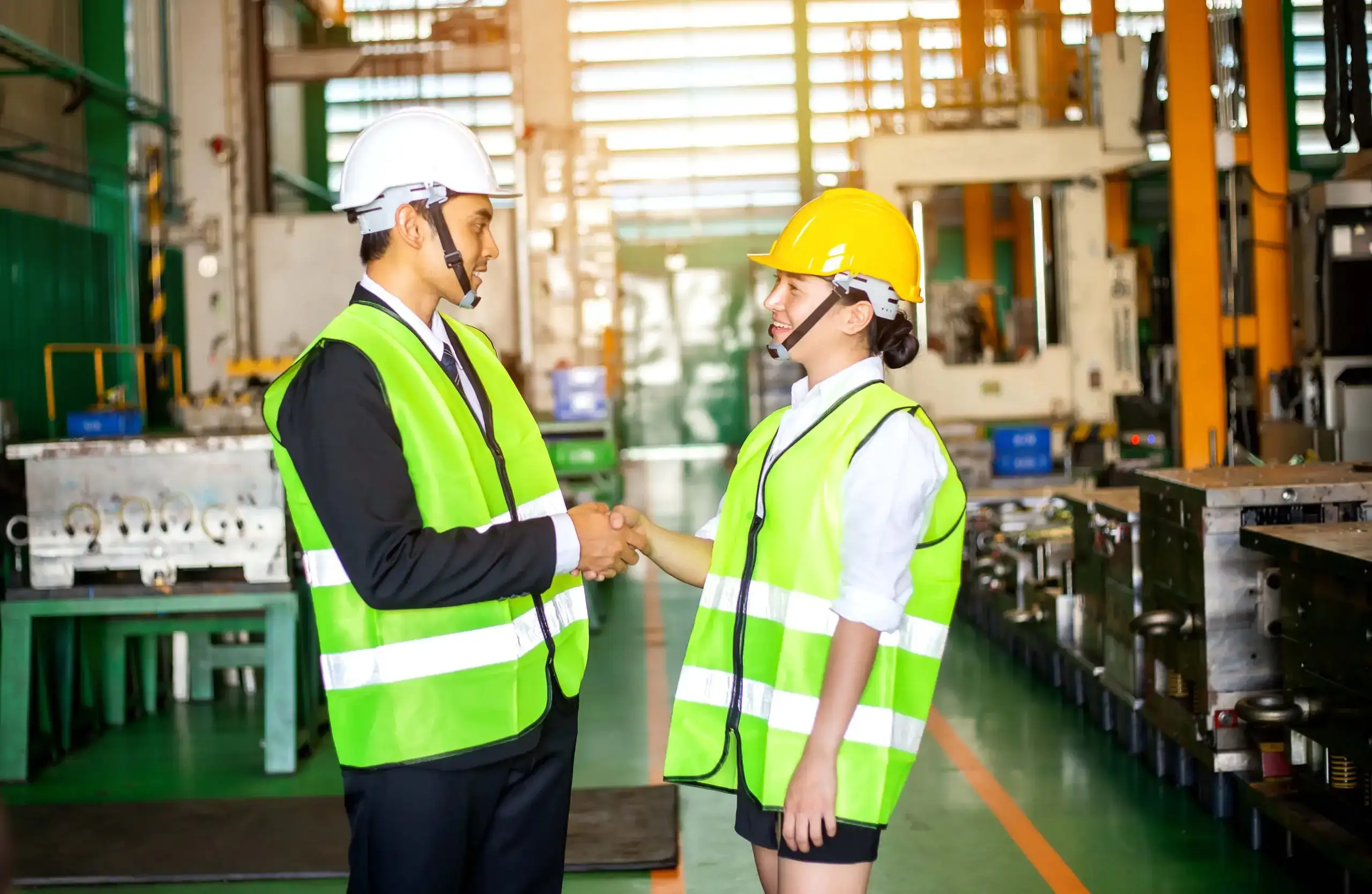 plastic parts mold 1 scaled.jpg (1)